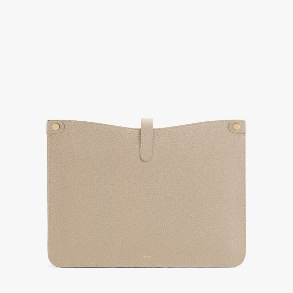 Cuyana Laptop Sleeve - Stone Color